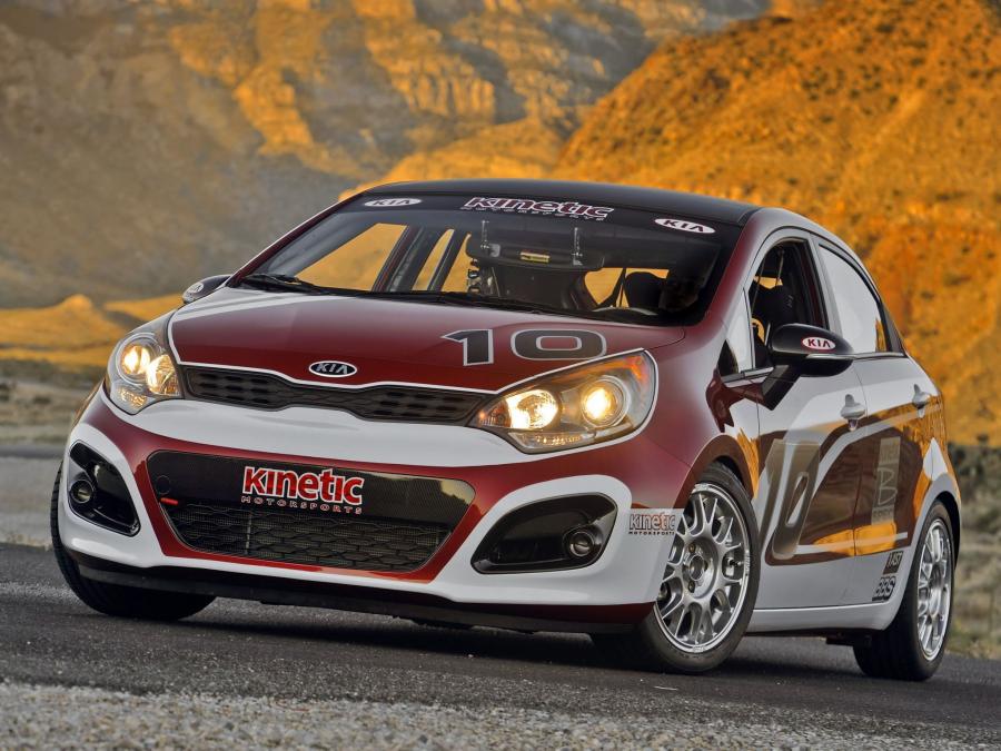  Kia Rio B-Spec Racer 2011 года  (фото 4 из 25)